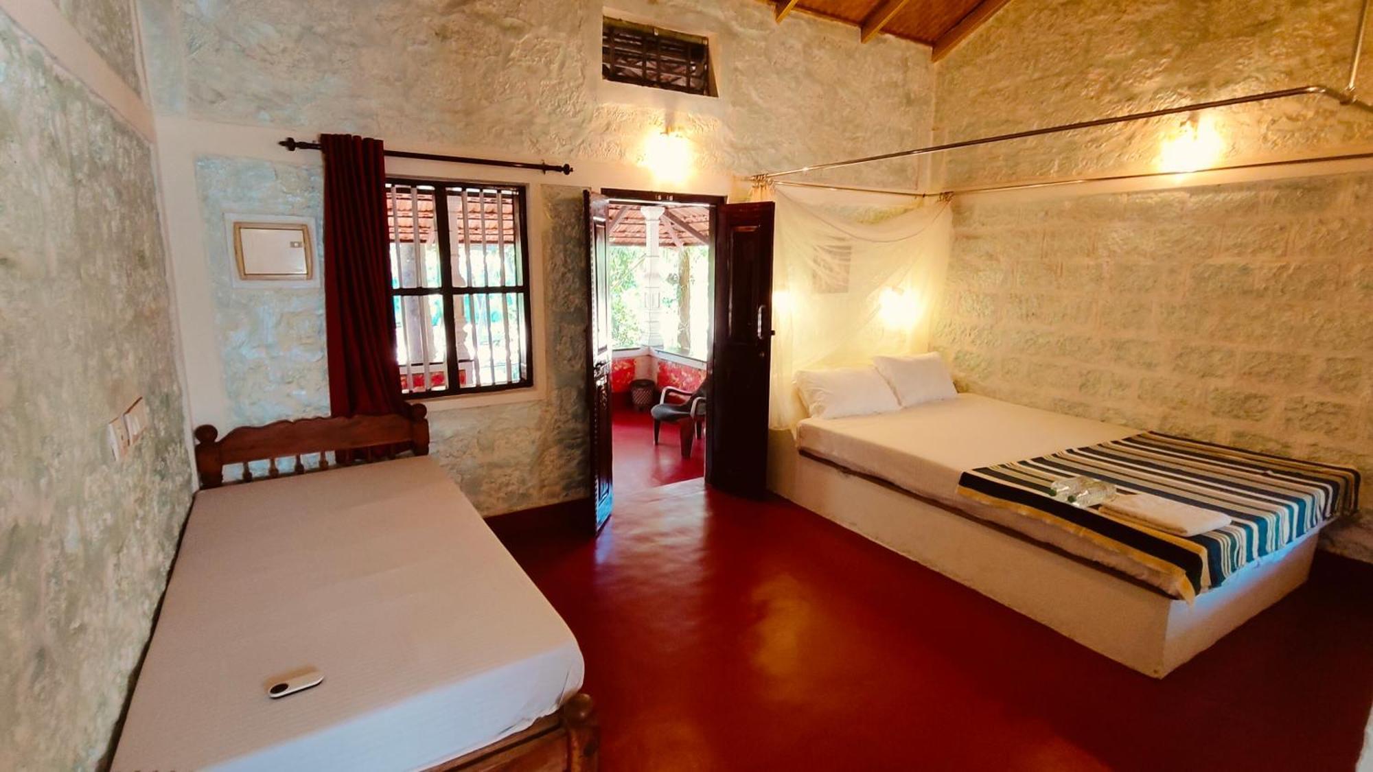 Abba Marari Beach Villas & Homestay Mararikulam Alappuzha Værelse billede